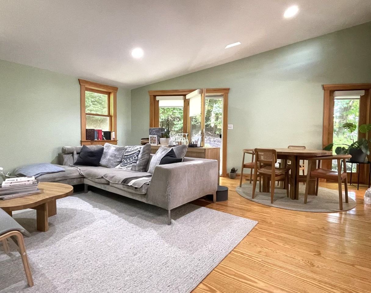 44 River St - Photo 7 of 28