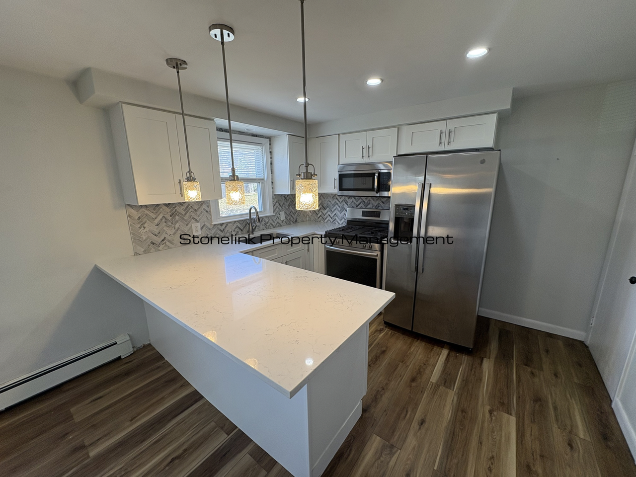 321 Budlong Rd - Photo 2 of 16