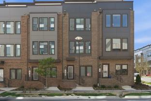 16122 Columbus Ave - Photo 1 of 1