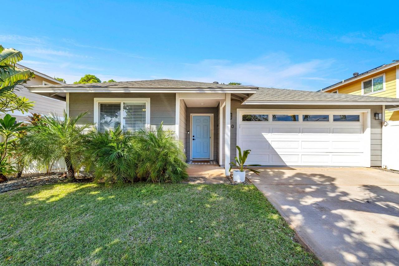 210 Luakaha Cir - Photo 3 of 41