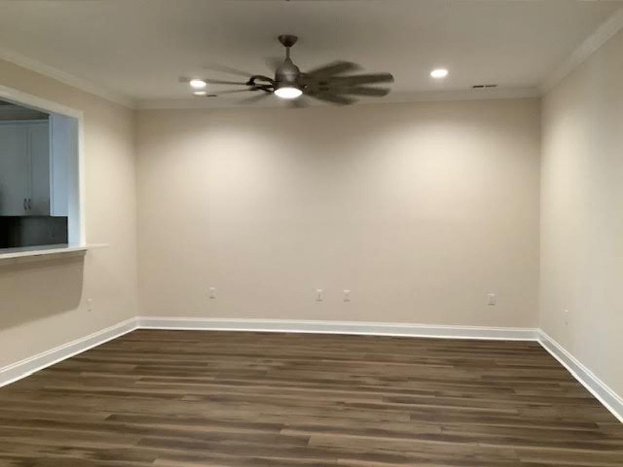 175 Villa Oak Cir - Photo 5 of 9