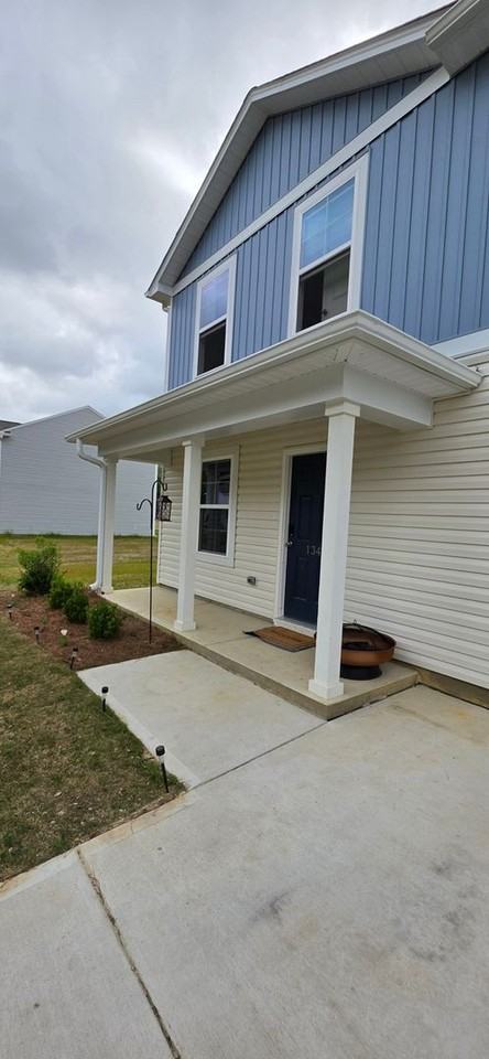 134 Lang Farm Rd - Photo 3 of 50