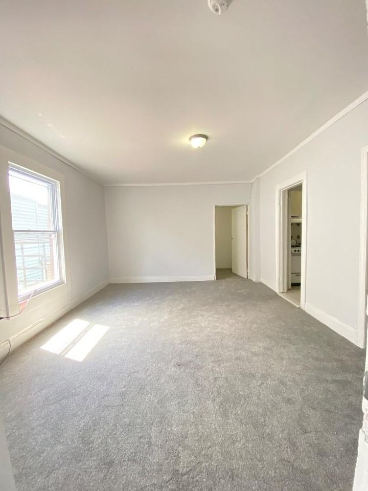 904 2nd Ave - Photo 2 of 9