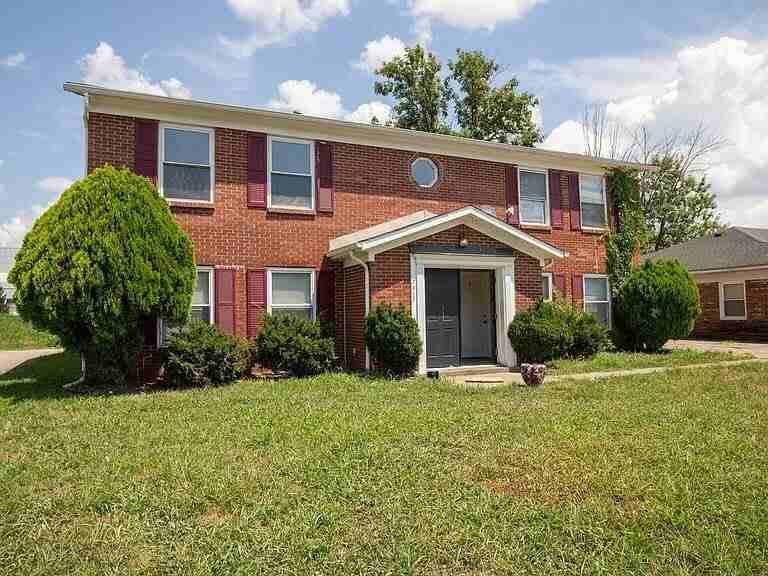 7417 Garrison Rd - Photo 2 of 3