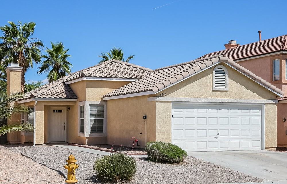 6040 Hidden Rock Dr - Photo 3 of 16