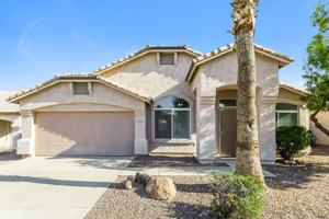 featured image of 1024 E Tonopah Dr