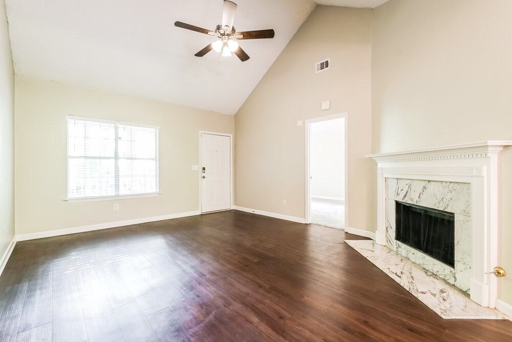 555 Jackson Lake Rd - Photo 4 of 16