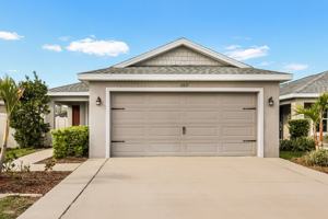 featured image of 11821 Stone Pine St