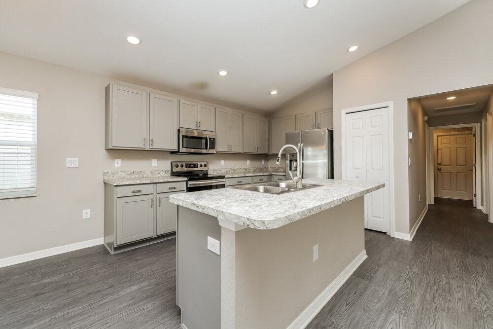 11821 Stone Pine St - Photo 6 of 16