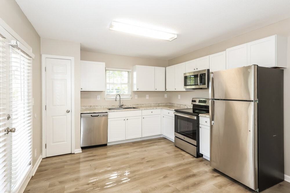 6311 Lure Ct - Photo 6 of 17