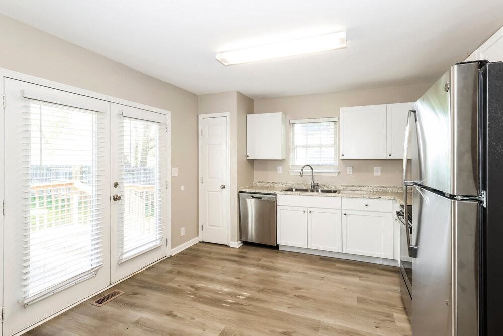 6311 Lure Ct - Photo 7 of 17