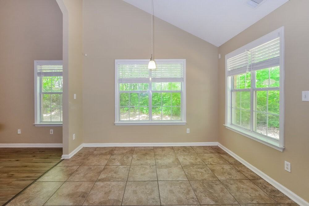 944 Shorey Cv - Photo 7 of 17