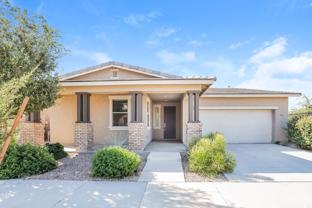 22507 E Munoz St - Photo 1 of 1