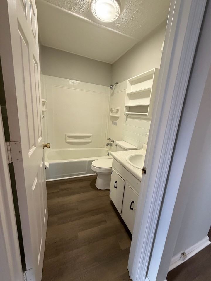 511 Forrest Dr #1 - Photo 5 of 7