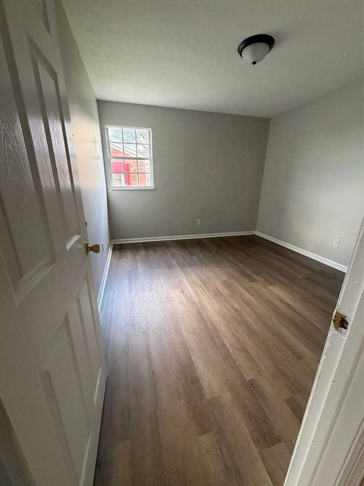 511 Forrest Dr #1 - Photo 6 of 7