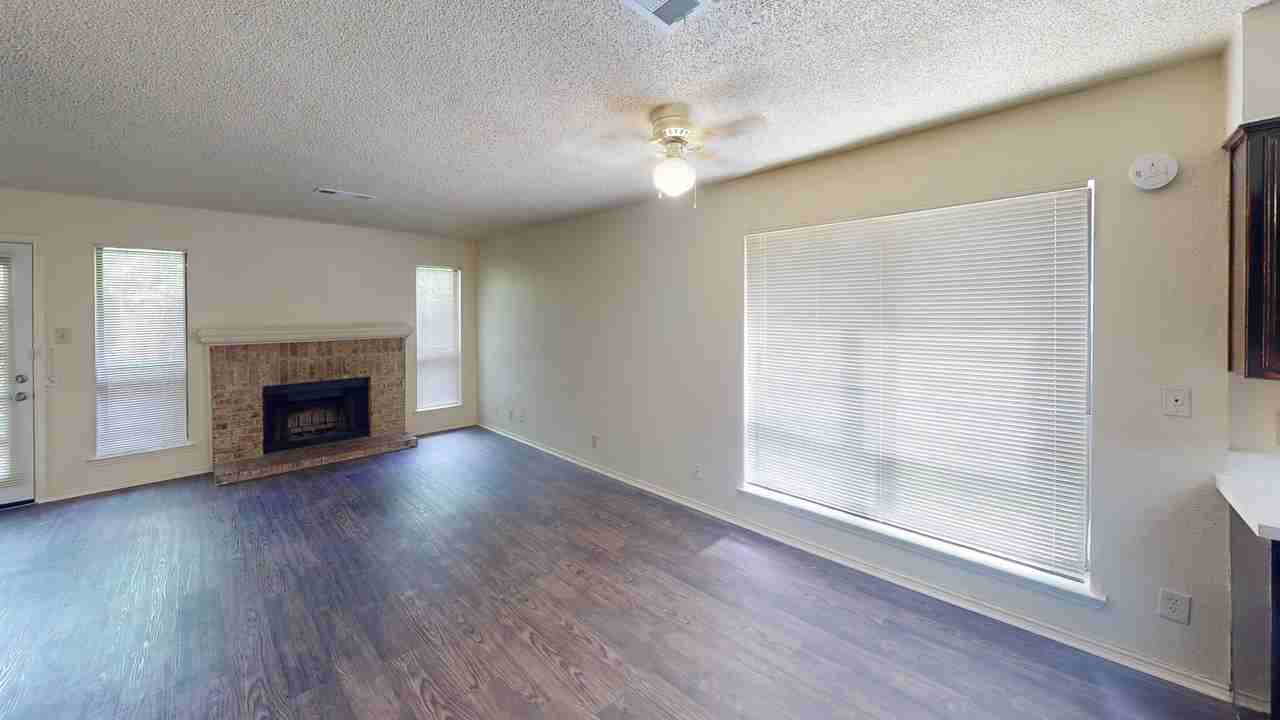 Sycamore Place Townhomes - Photo 6 of 23