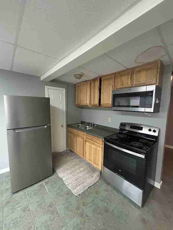 204 Brown St #4 - Photo 3 of 4