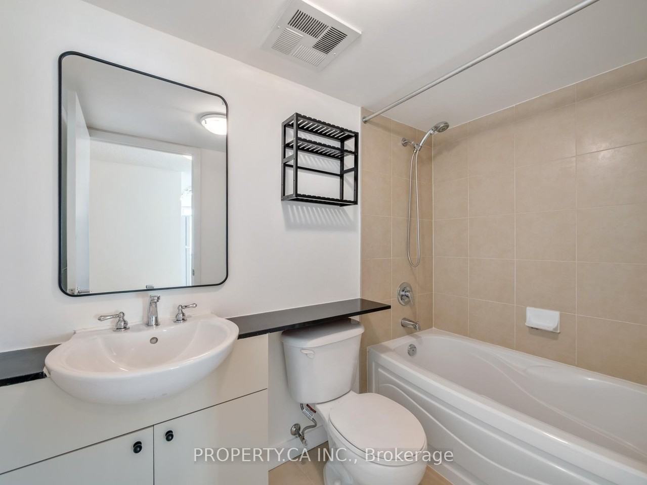 360 Front Street West - Photo 7 of 29