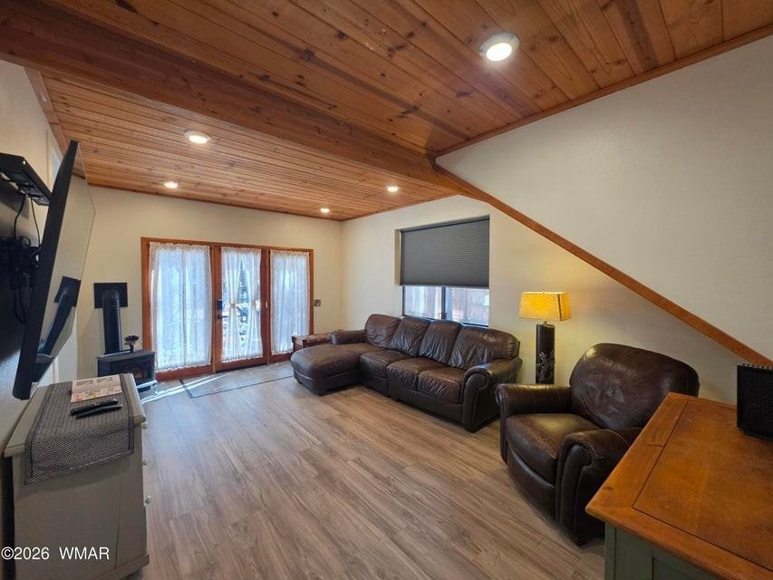 625 S Evergreen Dr #1 - Photo 3 of 23