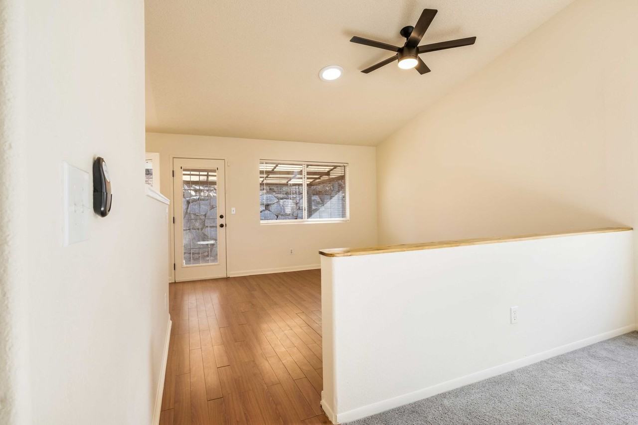 7858 Anchor Point Dr - Photo 5 of 20