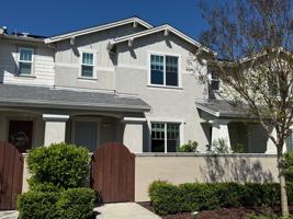 featured image of 10 Lesina Way