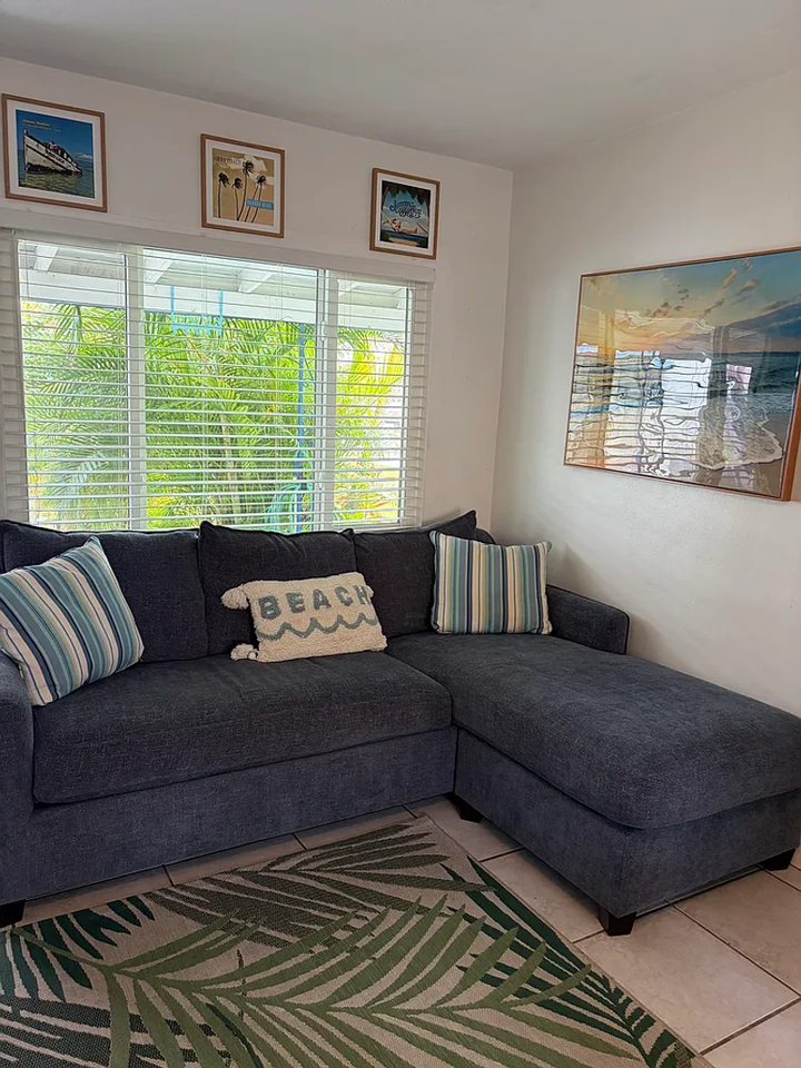 521 71st Ave #4 - Photo 2 of 16