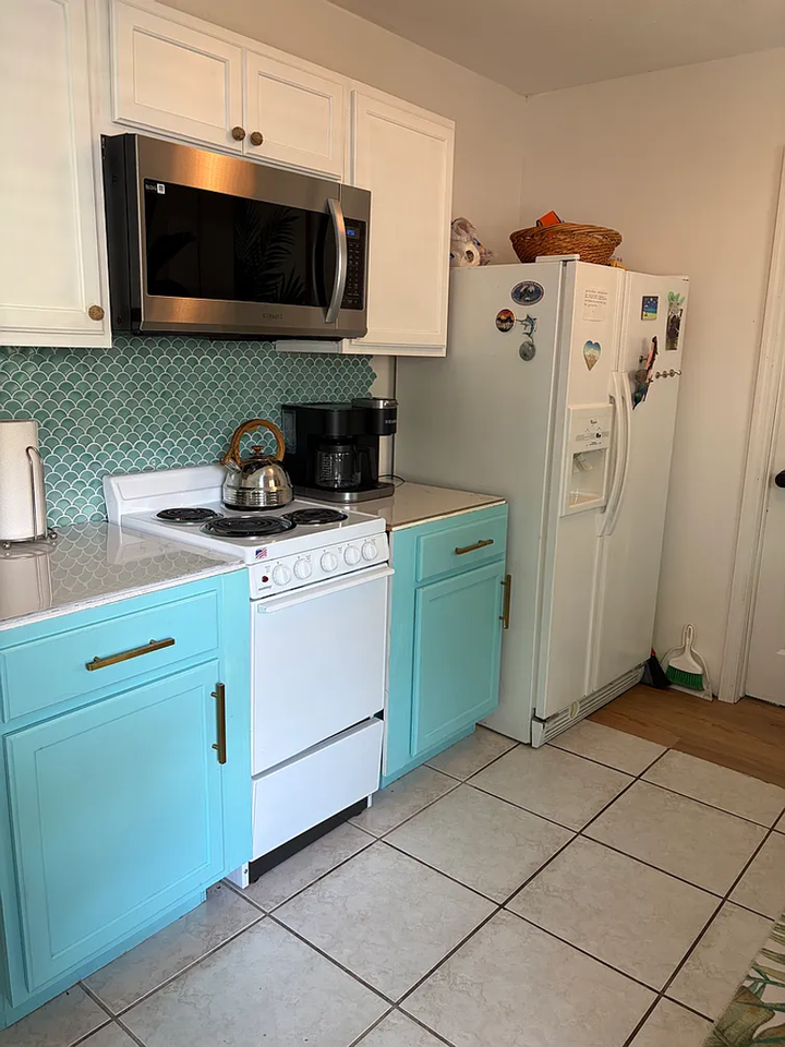 521 71st Ave #4 - Photo 6 of 16