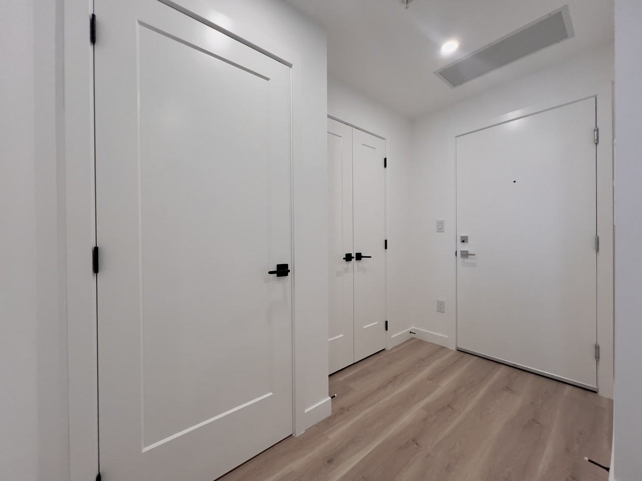 20065 85 Avenue #1702 - Photo 4 of 20