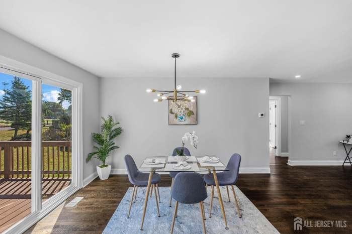 17 Ferris Road - Photo 5 of 20