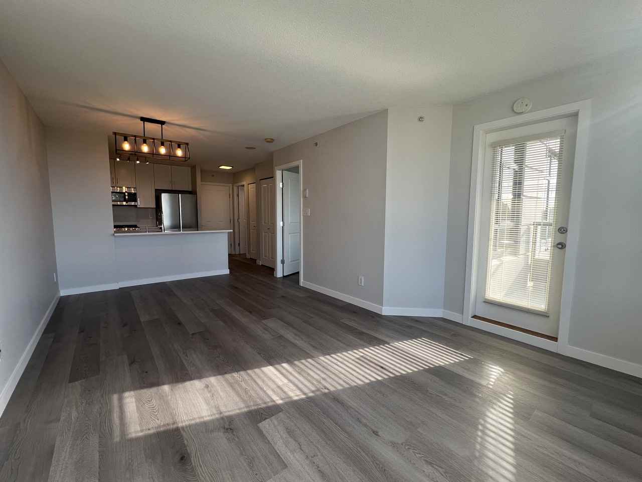 3520 Crowley Drive - Photo 5 of 15