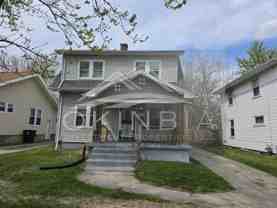 713 W Hillcrest Ave - Photo 1 of 1