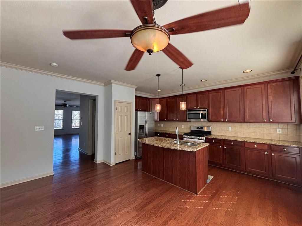 800 Village Field Ct - Photo 7 of 26