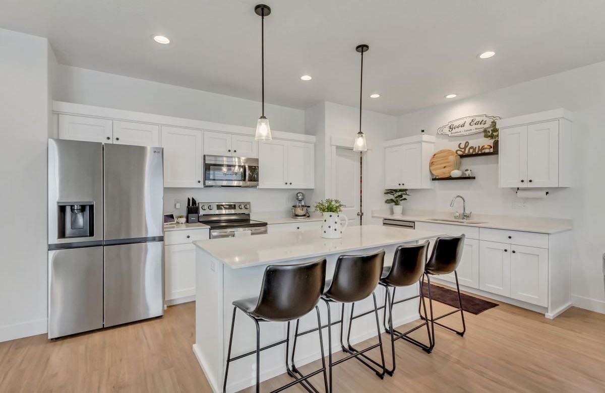 2091 W 1675 Ct S - Photo 4 of 9