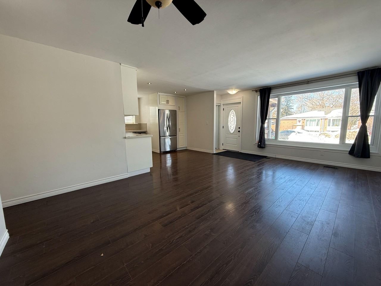 47 Davis Rd #MAIN - Photo 4 of 19