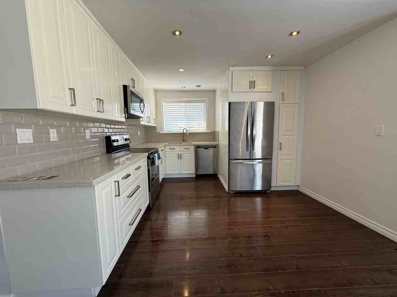 47 Davis Rd #MAIN - Photo 7 of 19