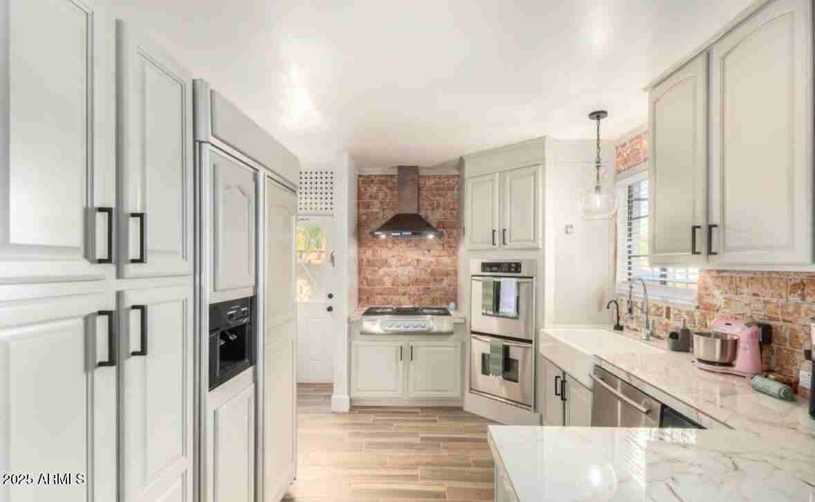 1720 N Whittier Dr - Photo 7 of 46