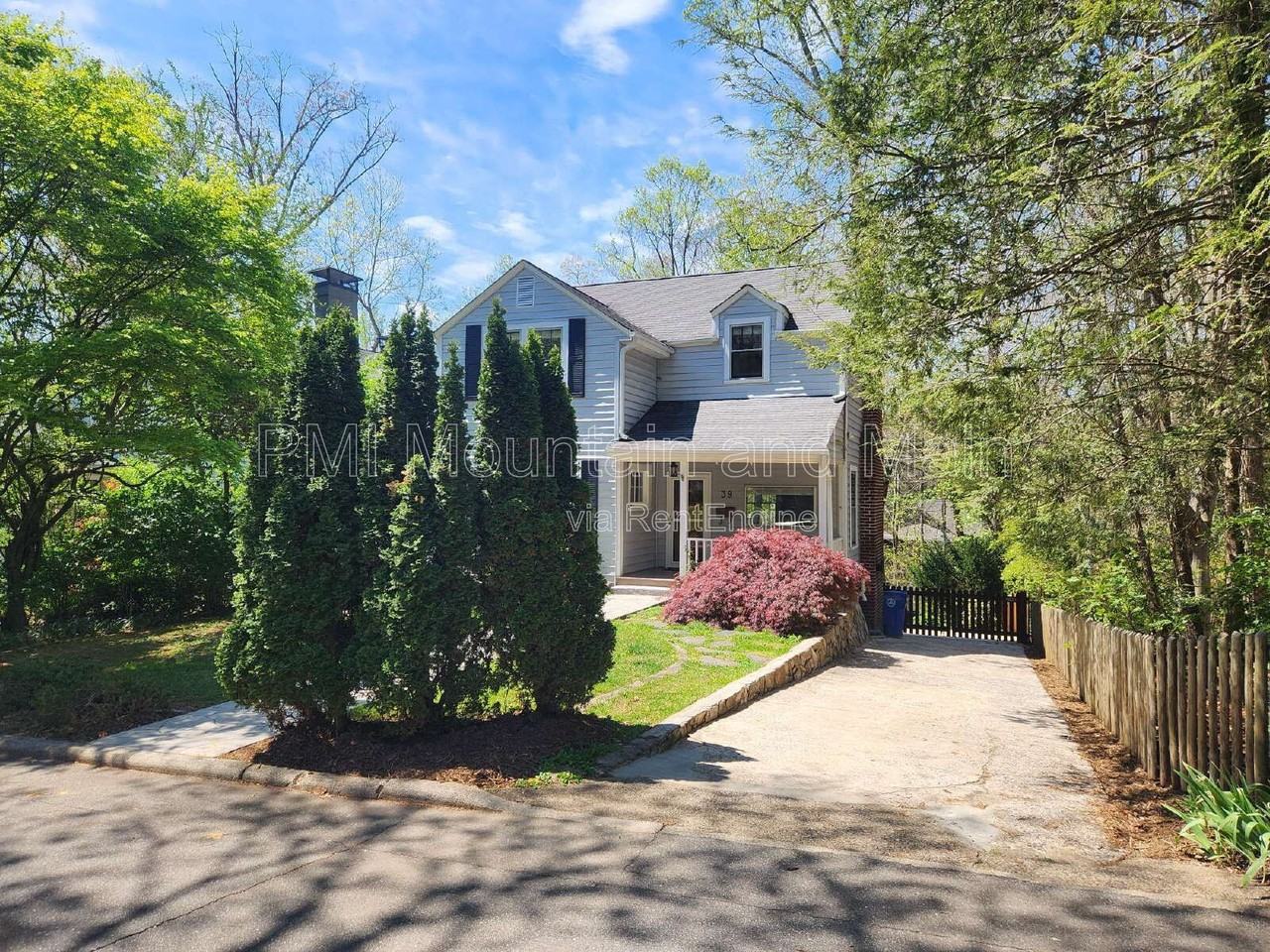 39 Westover Dr - Photo 2 of 40