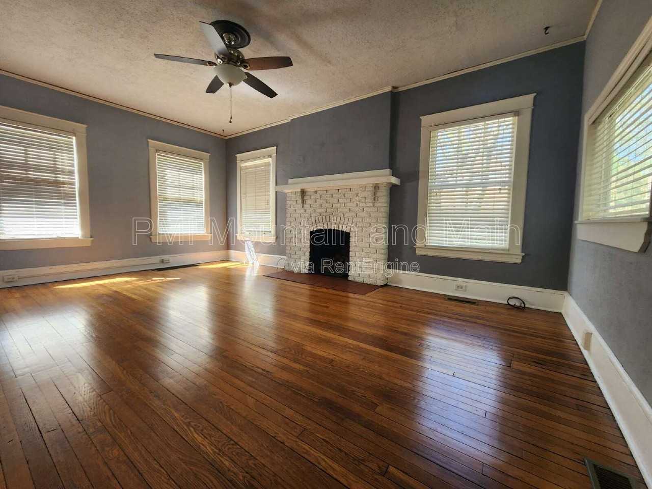 39 Westover Dr - Photo 5 of 40