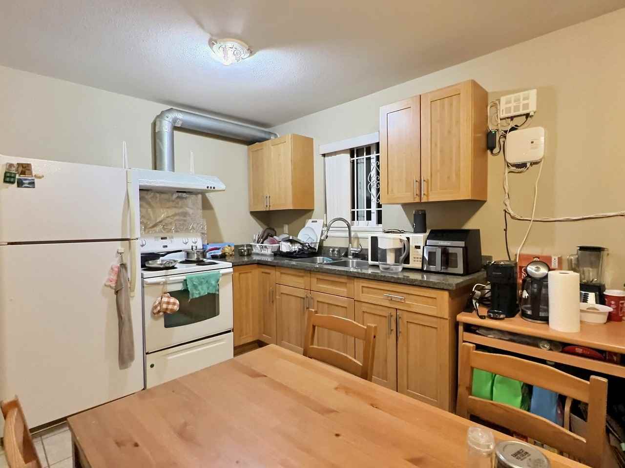 3288 E 29th Ave - Photo 2 of 2