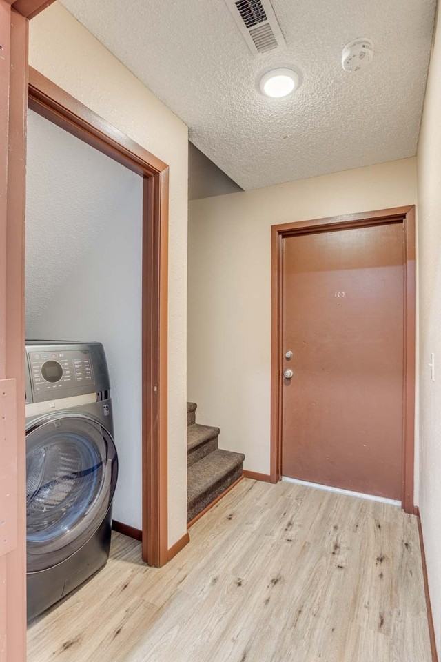 307 S Seneca St #101 - Photo 4 of 20