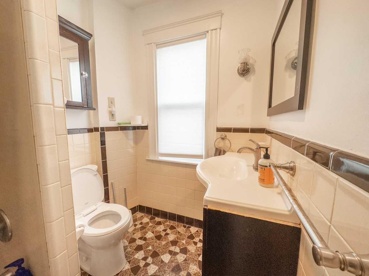 55 Hall Ave #1 - Photo 5 of 21