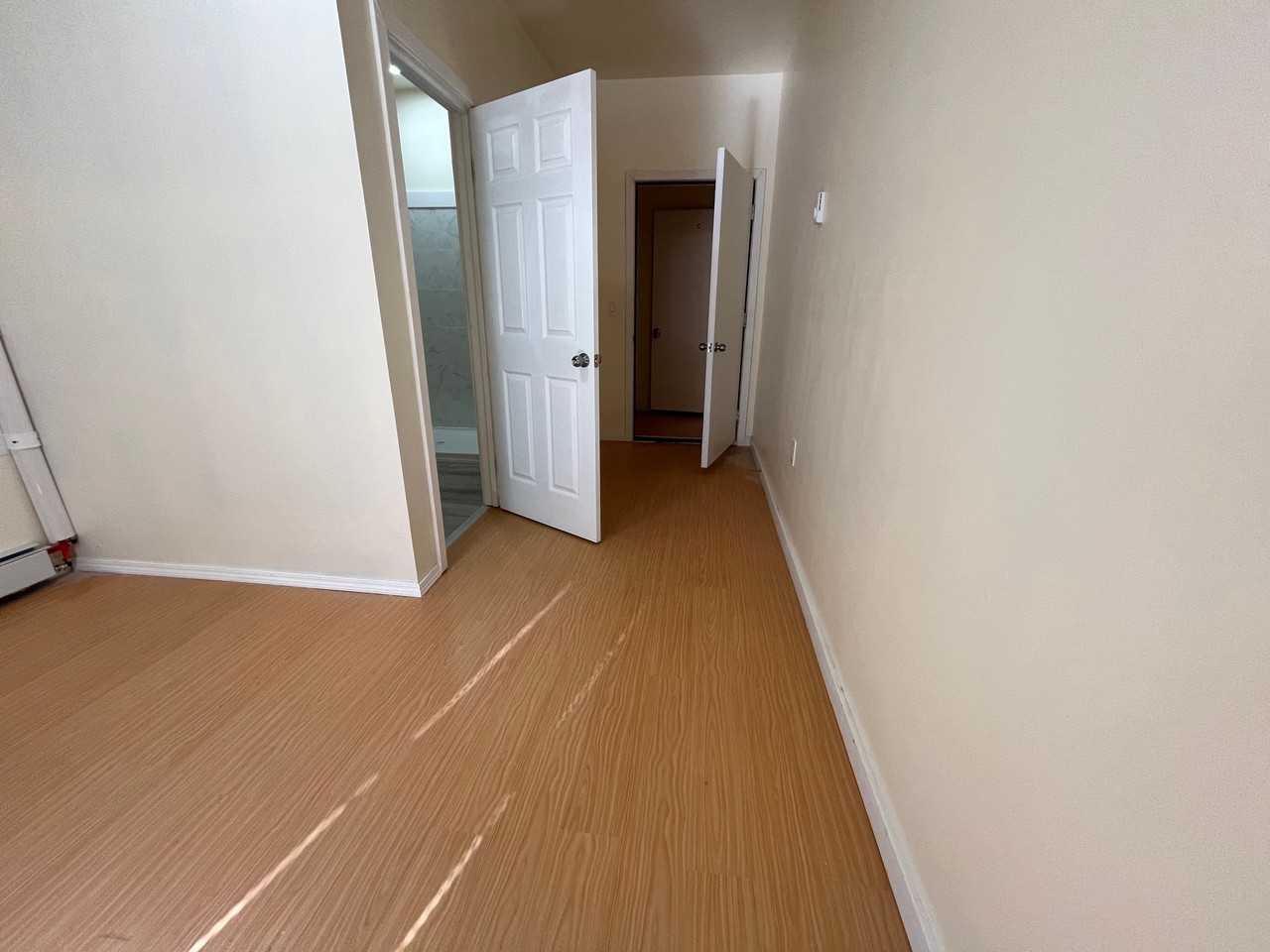 170 Meriden Rd - Photo 7 of 25