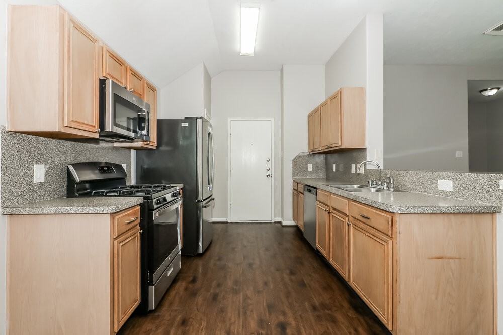 20734 Baron Bend Ln - Photo 7 of 16