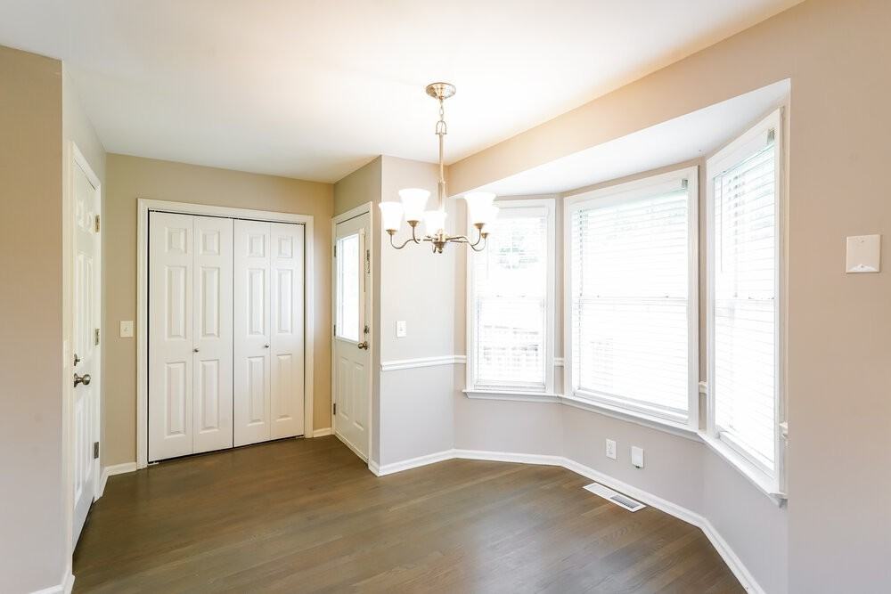 1212 Orchard Mountain Ct - Photo 6 of 17