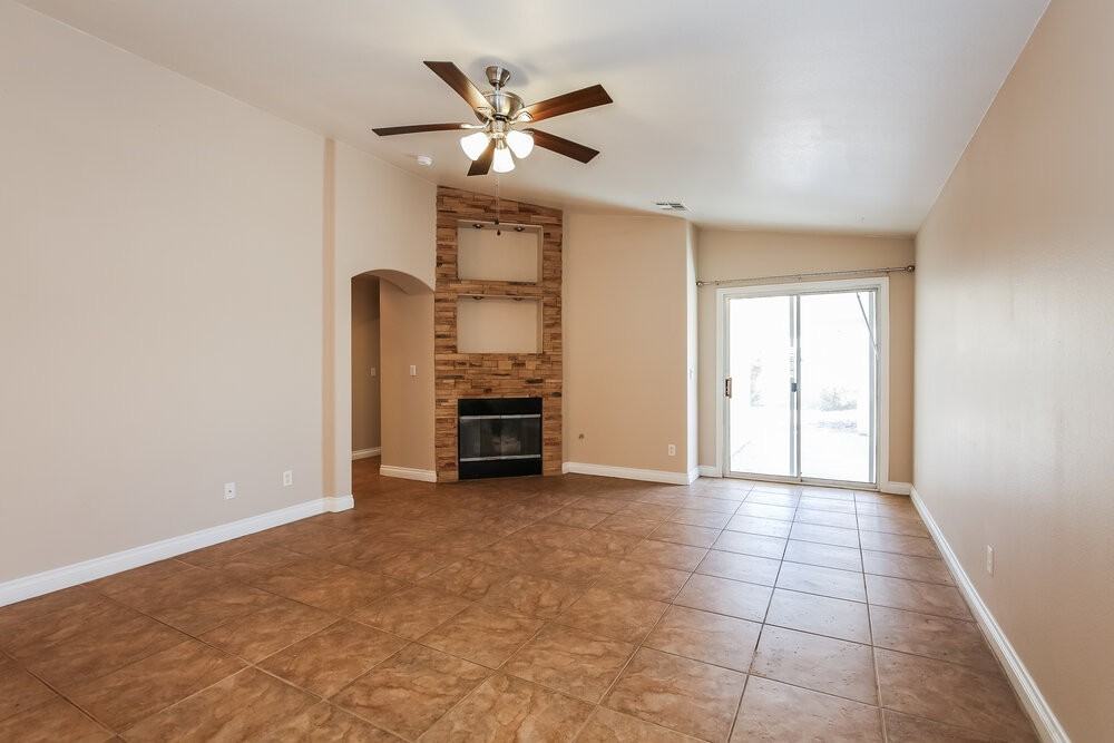 1019 Edgestone Mark Ave - Photo 4 of 16