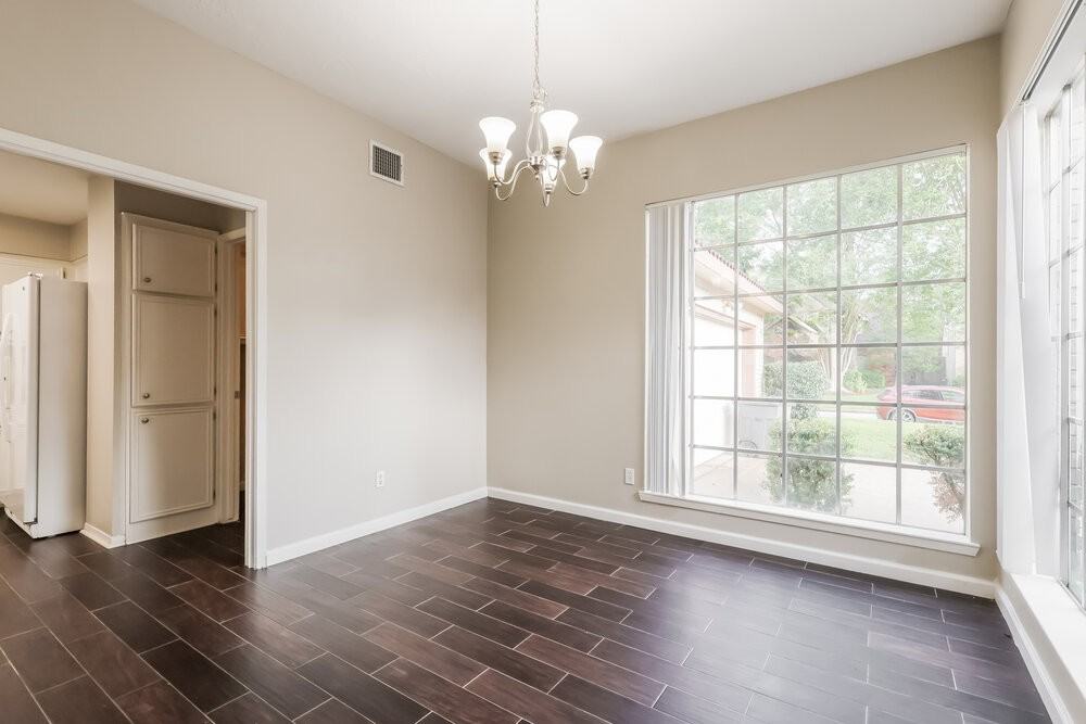 3635 Lost Oak Dr - Photo 5 of 16