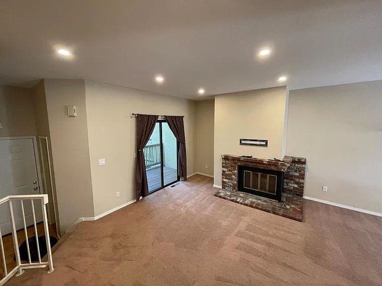 3730 Miramesa Ct - Photo 5 of 35