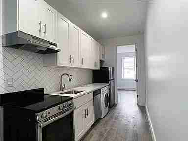 231A Madison St - Photo 2 of 9