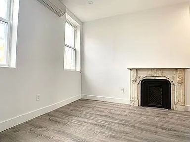 231A Madison St - Photo 5 of 9