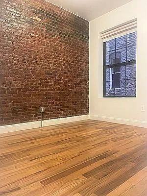 70 Herkimer St - Photo 4 of 7